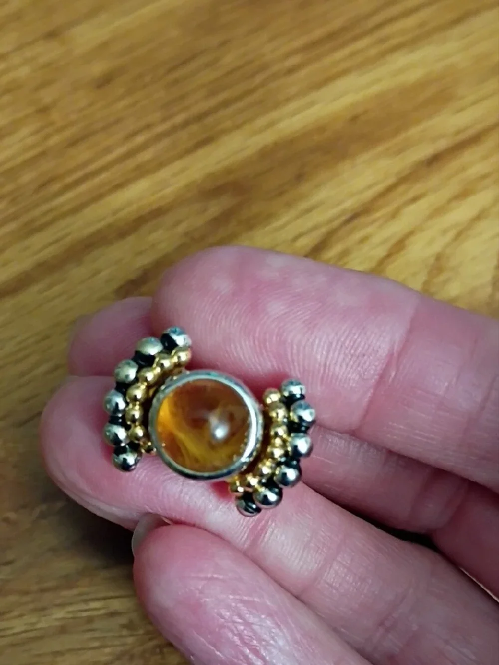 N/A elegant vintage